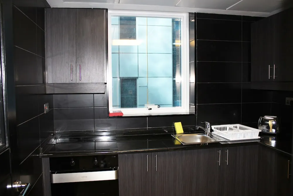 Deluxe Queen One Bedroom apartments