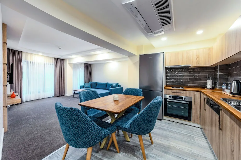 Superior Room With City View (1+1)