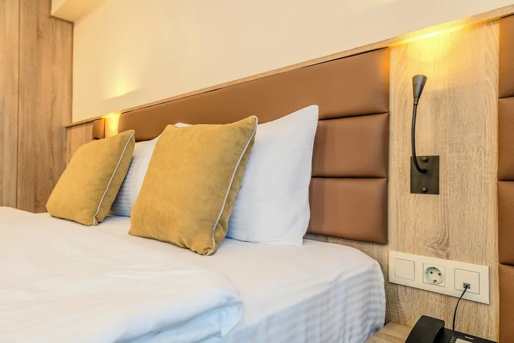 Superior Room With City View (1+1)