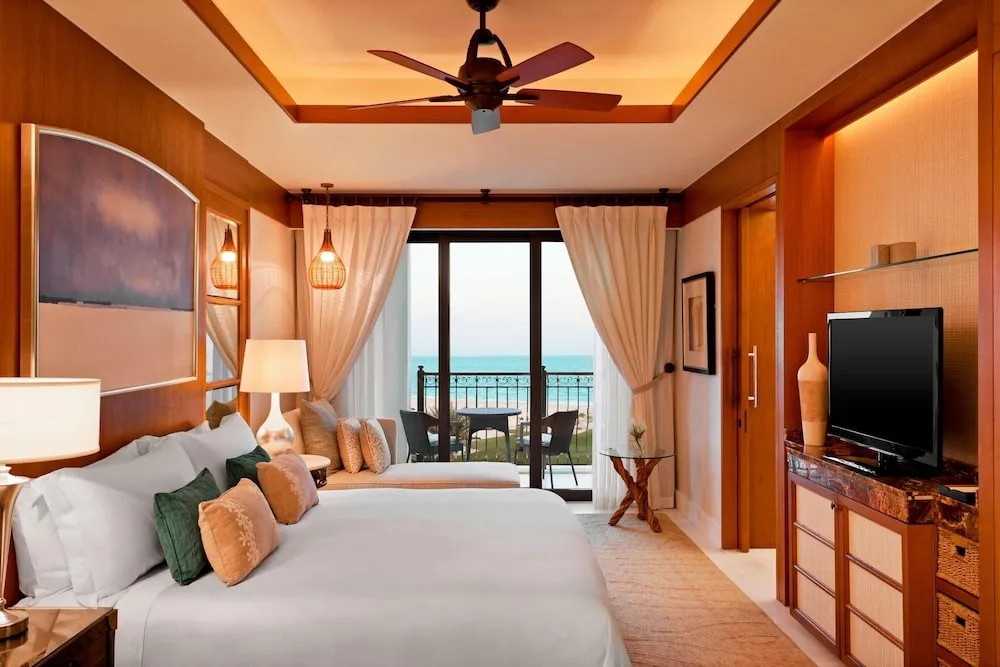 St Regis, Premium Oda, 1 En Büyük (King) Boy Yatak, Sigara İçilmez, Deniz Manzaralı