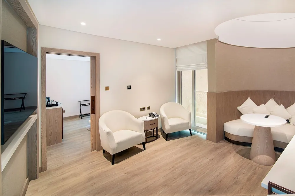 Presidential Suite, 3 Bedrooms, Lounge access, Resort View