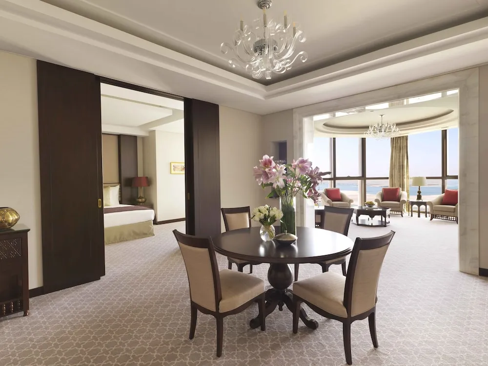 Luxury Süit, 1 En Büyük (King) Boy Yatak