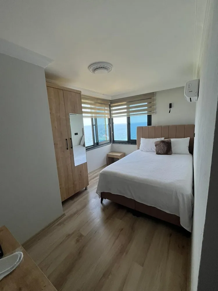 Economy Tek Büyük Yataklı Oda, Deniz Manzaralı