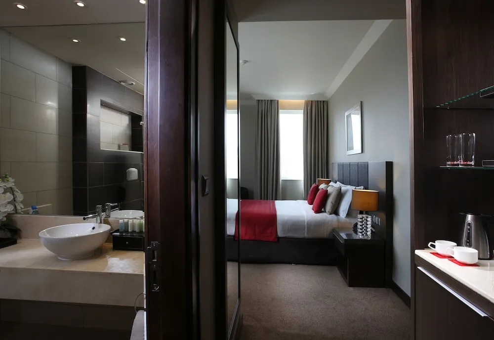 Deluxe Oda, 1 En Büyük (King) Boy Yatak, Sigara İçilebilir