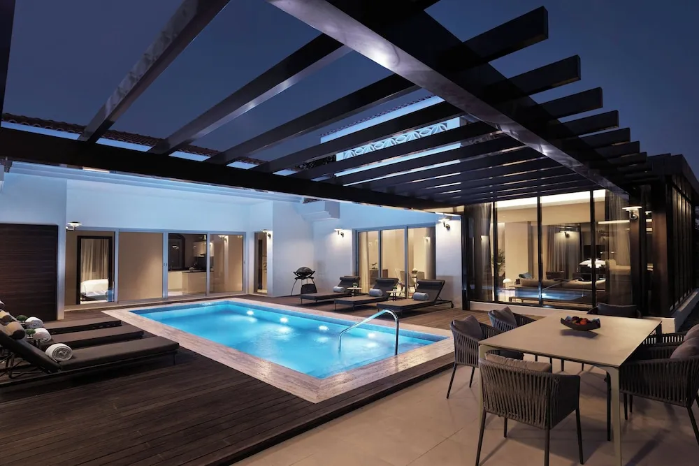 Rabdan Pool Villa, 3 Bedroom Villa, Garden Area