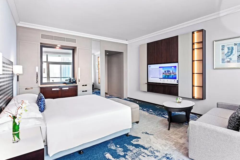 Deluxe Oda, Balkon, Deniz Manzaralı (Spacious, Sofa Bed)
