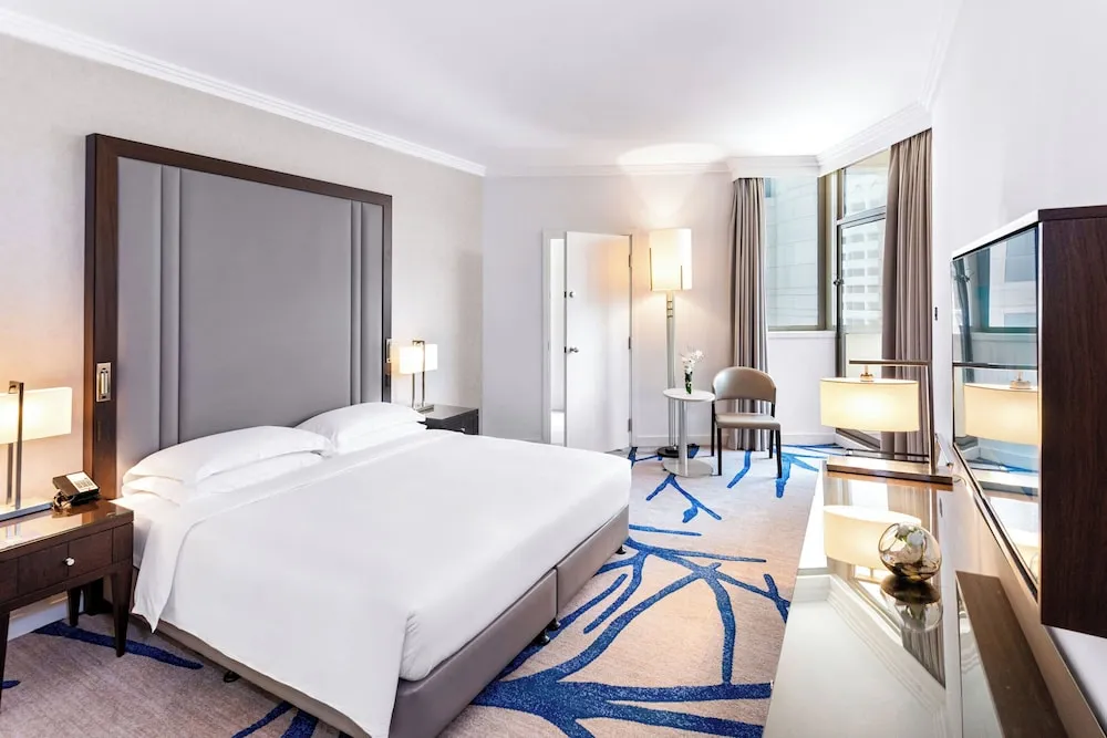 Süit, 1 Yatak Odası, Club Dinlenme Salonu Girişi, Deniz Manzaralı (Balcony)