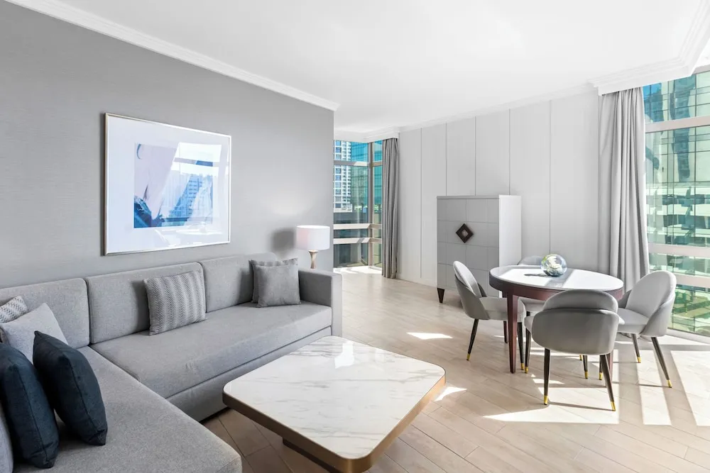 Süit, Balkon, Şehir Manzaralı