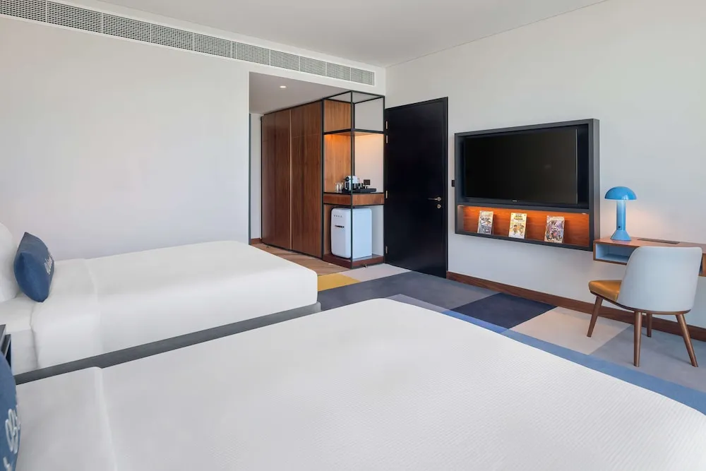Artist Room, 2 Double Beds, Pool View (Theme Park Access)