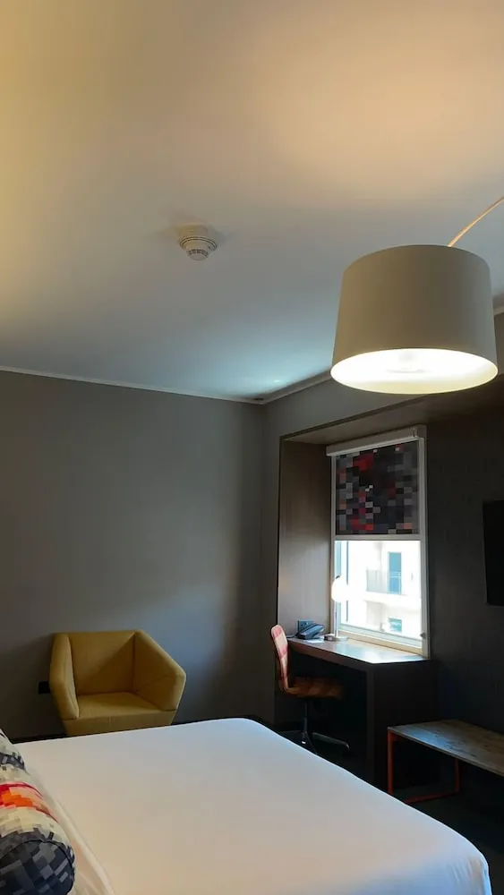 aloft, Oda, 2 Büyük (Queen) Boy Yatak, Sigara İçilmez