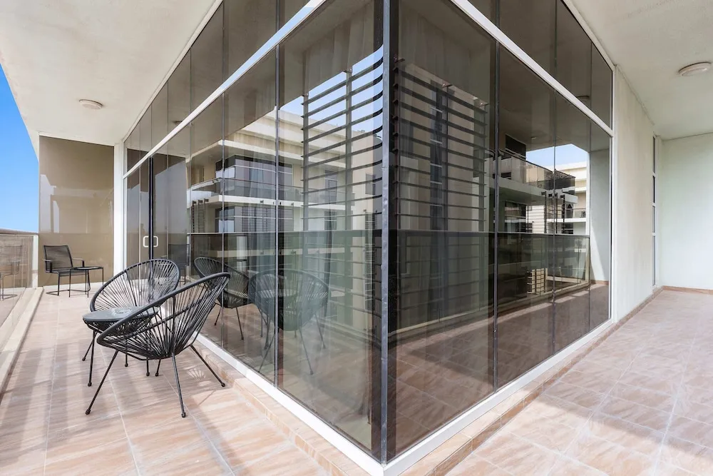 Grand Apart Daire, Balkon