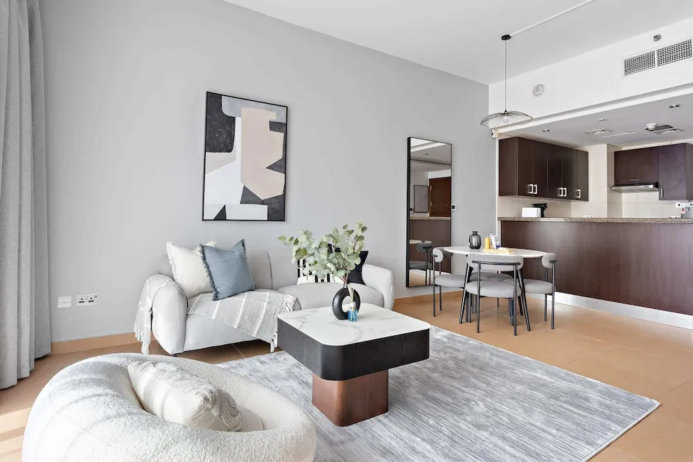 Grand Apart Daire, Balkon