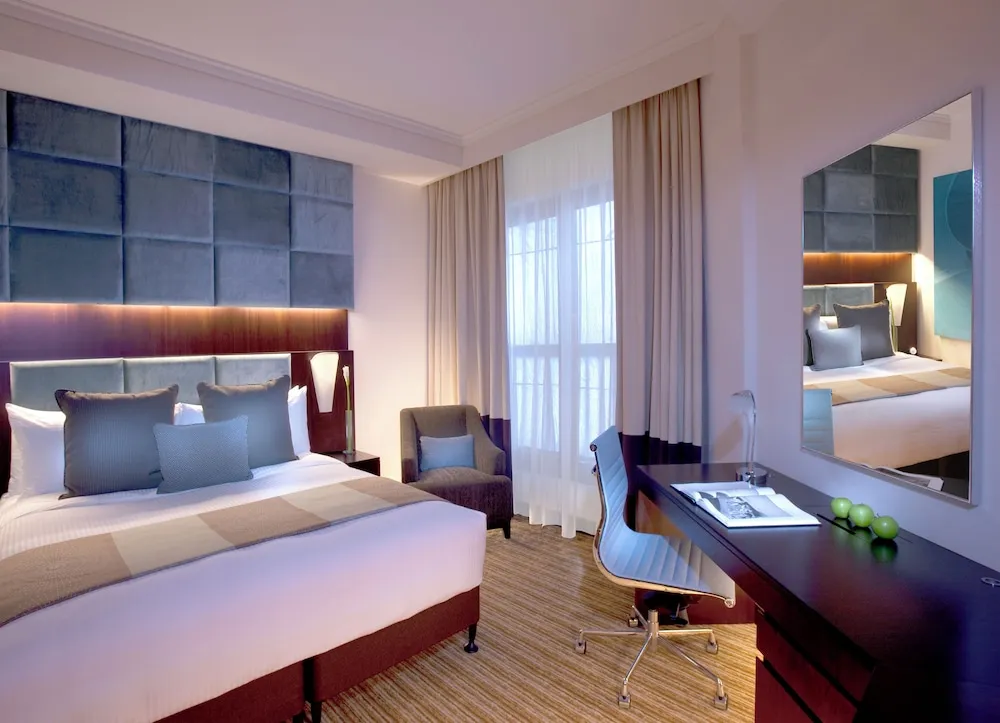 Superior Room, Twin Beds