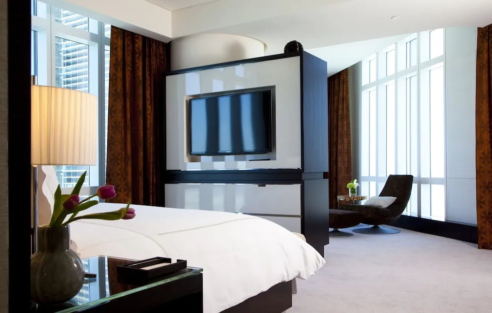 Pearl Suite
