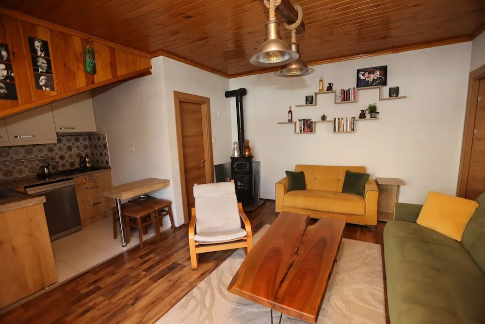 Deluxe Çatı Katı Süiti (Penthouse)