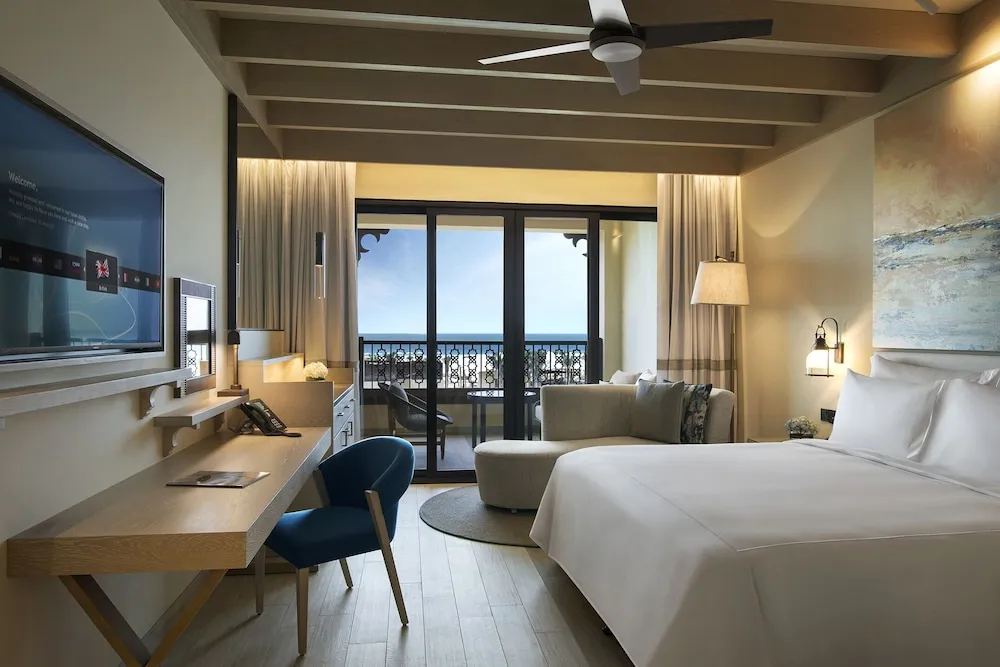 Oda, Balkon, Deniz Manzaralı