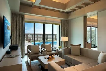 Saadiyat Rotana Resort and Villas