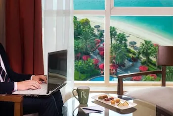 Khalidiya Palace Rayhaan by Rotana