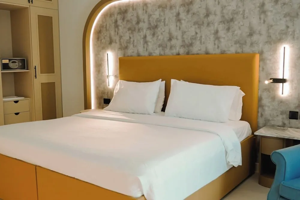 Deluxe King Room Sea View