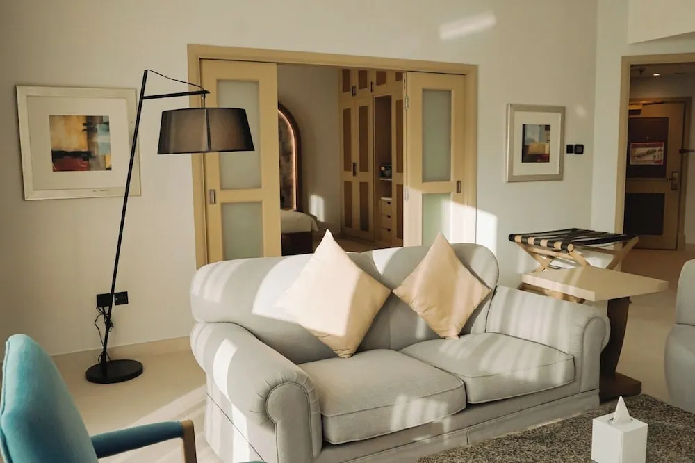 Deluxe Executive Suite City View