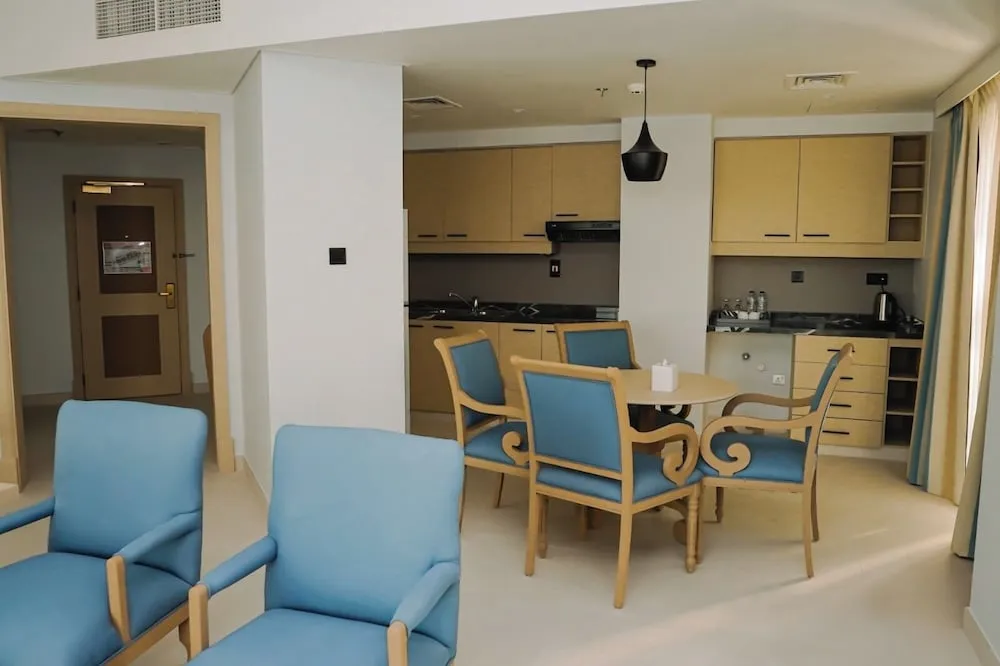 Deluxe Executive Suite City View