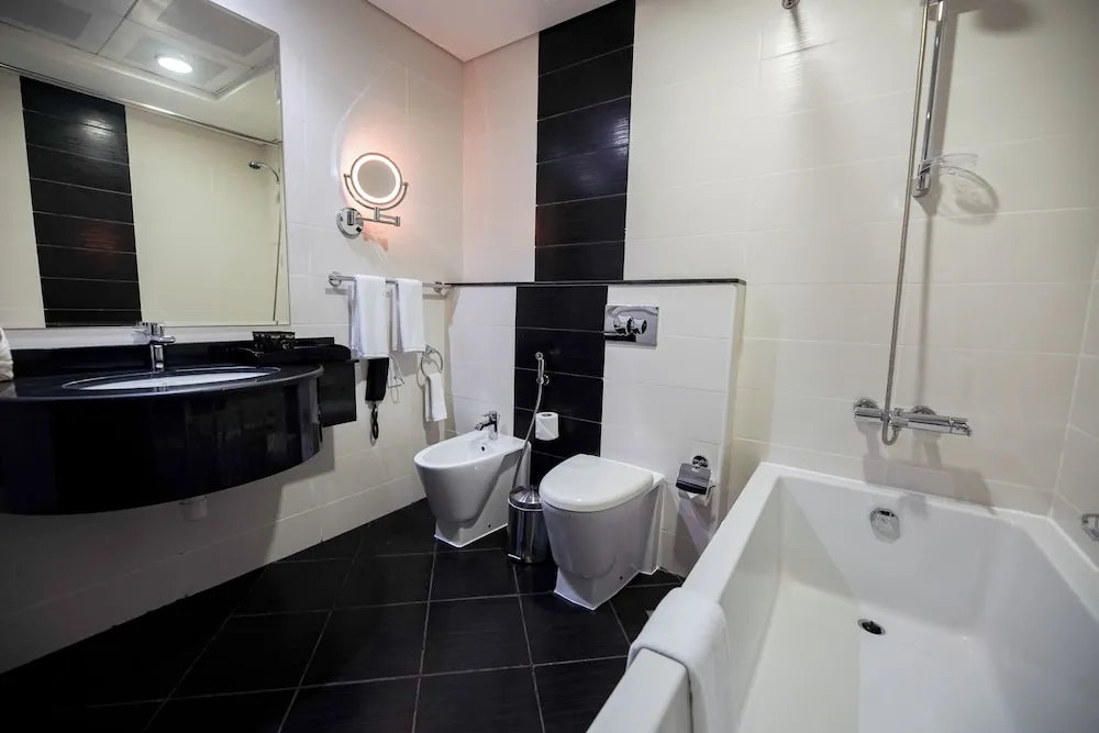Deluxe Tek Büyük Yataklı Oda, 1 En Büyük (King) Boy Yatak, Sigara İçilebilir