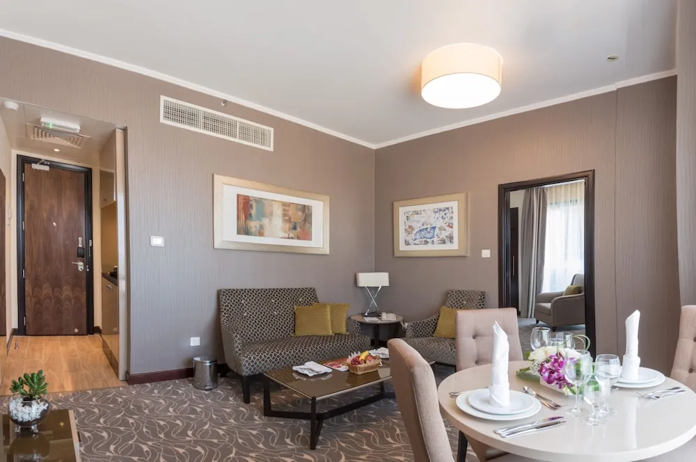 Deluxe Süit, 1 En Büyük (King) Boy Yatak, Sigara İçilmez, Şehir Manzaralı