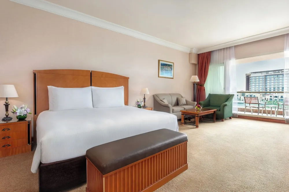 Gulf View Room Twin - Free daily shuttle bus to Yas attractions, Yas Mall and Grand Mosque