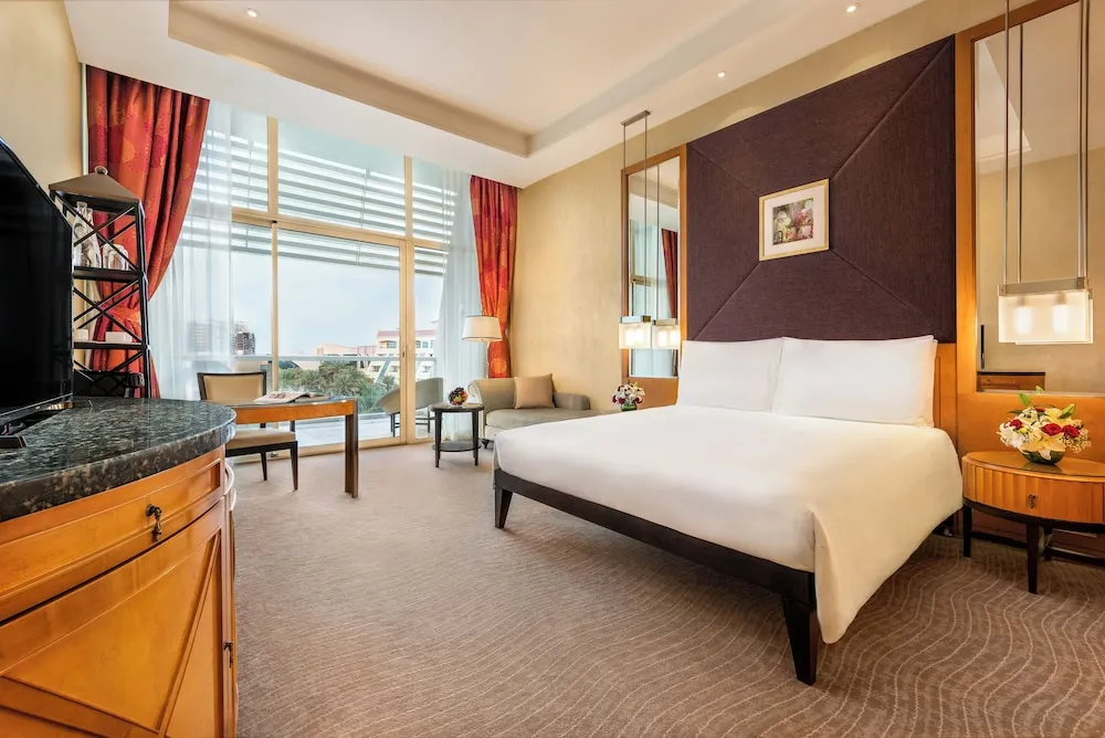 Deluxe Gulf View Room Twin - Free daily shuttle bus to Yas attractions, Yas Mall and Grand Mosque