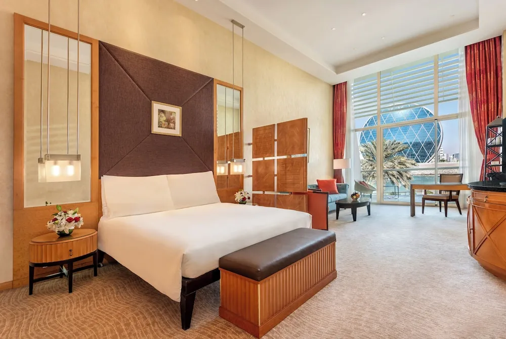 Gulf Junior Suite - Free daily shuttle bus to Yas attractions, Yas Mall and Grand Mosque