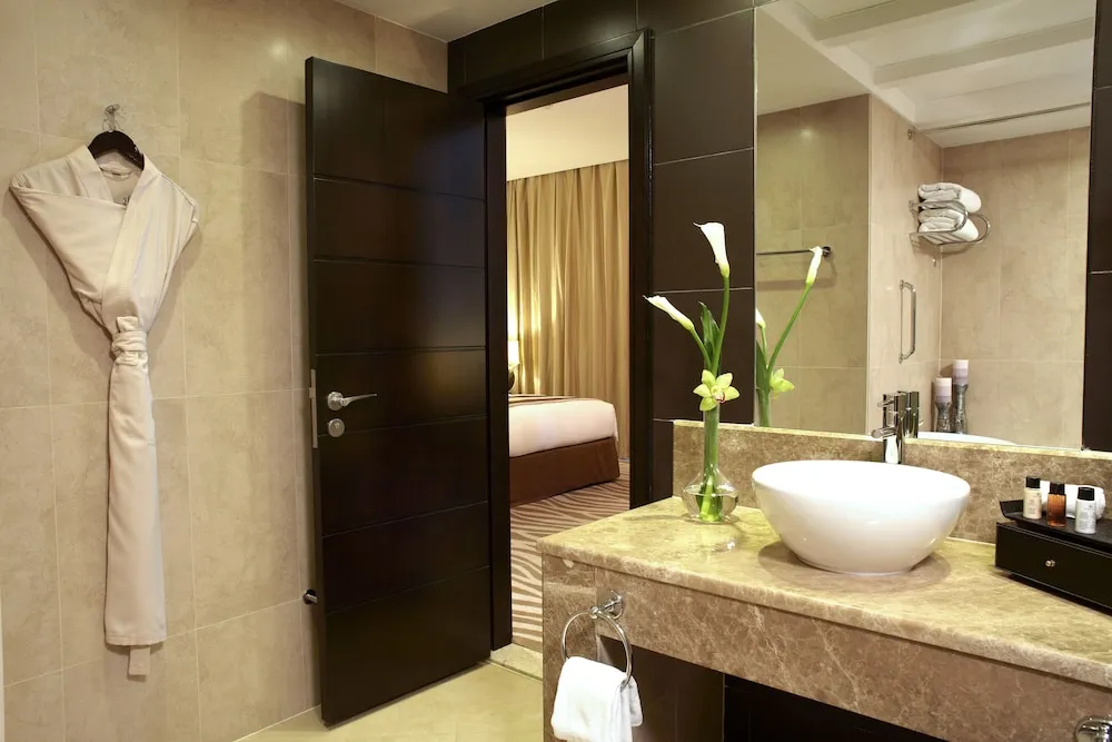 Emerald Suite