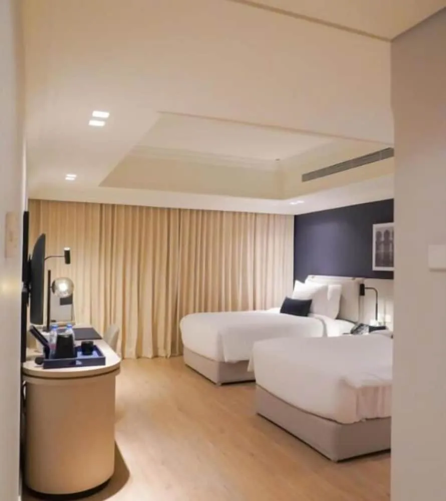 Premium Studio - Twin Beds