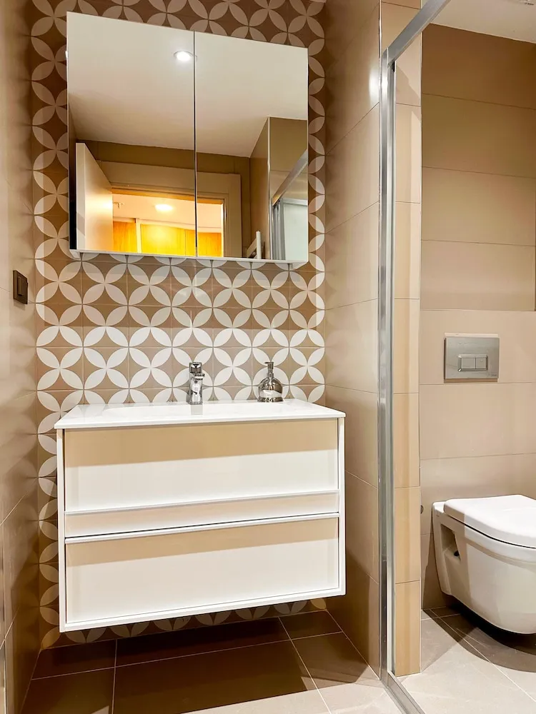 Deluxe Tek Büyük Yataklı Oda, Sadece kadınlar için, Deniz Manzaralı
