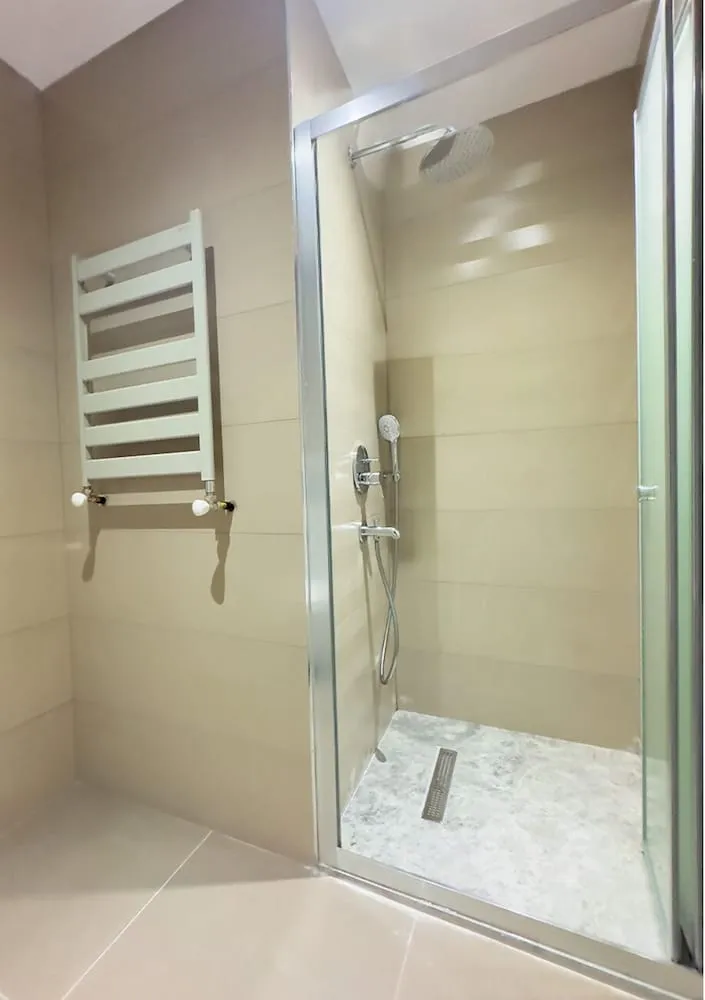 Deluxe Tek Büyük Yataklı Oda, Sadece kadınlar için, Deniz Manzaralı