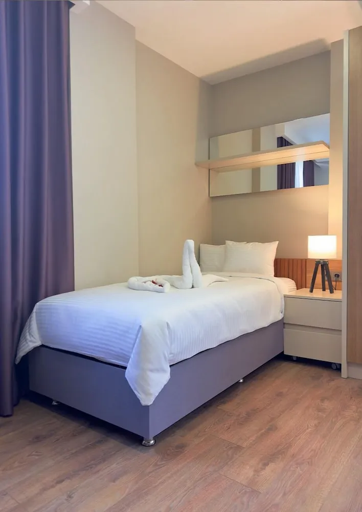 Deluxe Süit, Sadece kadınlar için