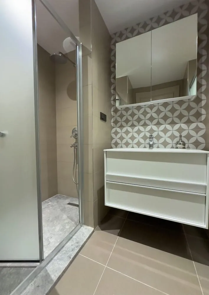 Deluxe Üç Kişilik Oda, Sadece kadınlar için, Deniz Manzaralı