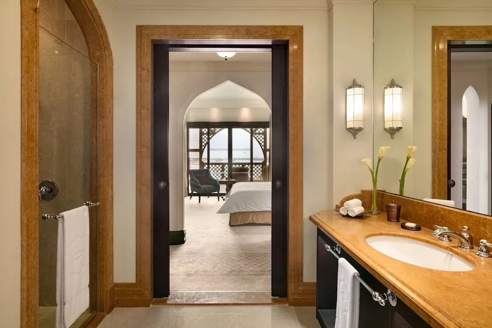 Deluxe Room, Twin Beds