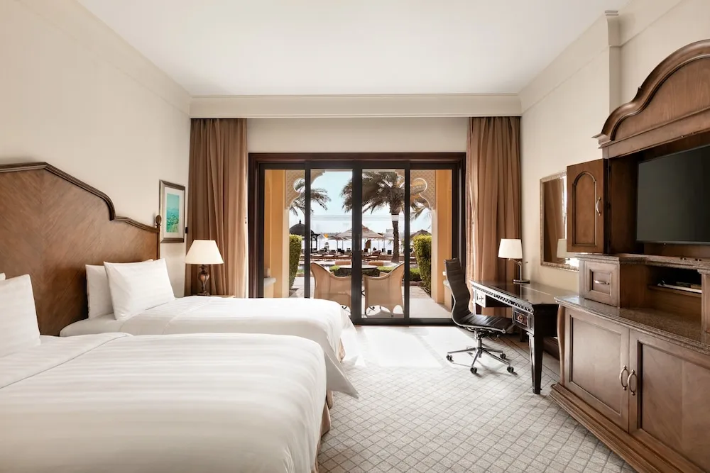 Executive Garden King Room