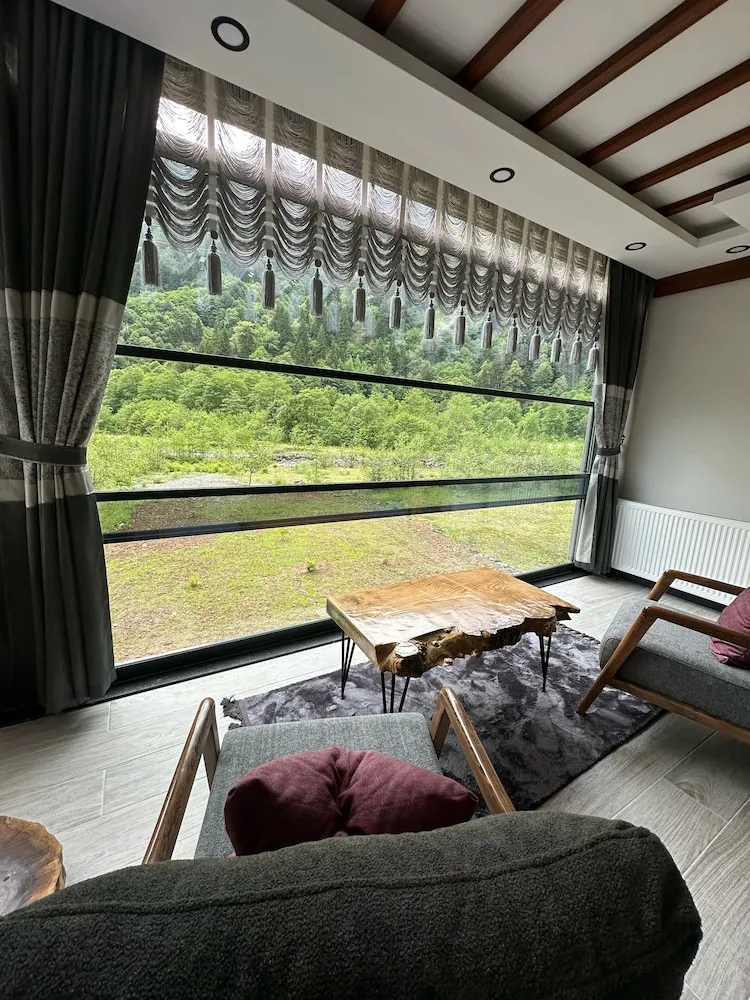 Premium Dört Kişilik Oda