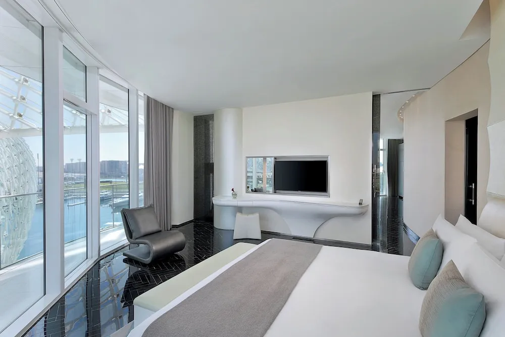 Fabulous Suite, 1 Bedroom, Balcony with Complimentary Yas Beach Transfer and Access