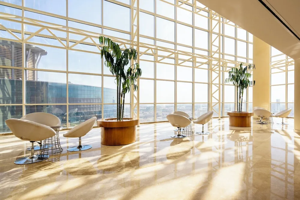 Club Room with Lounge Access