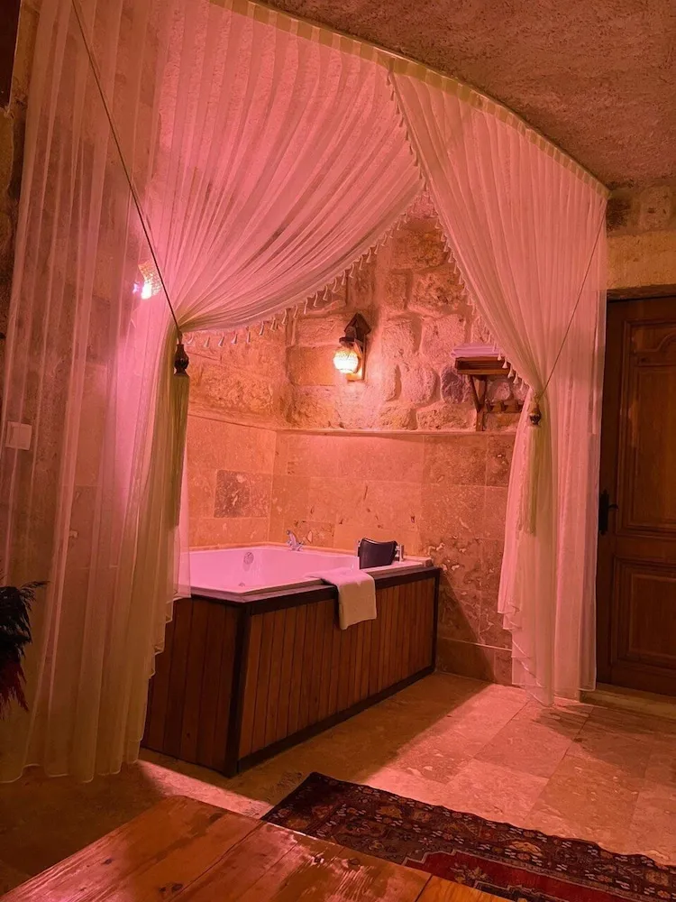Honeymoon Oda, Bahçe Manzaralı
