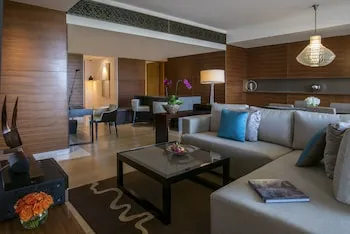 Park Hyatt Abu Dhabi Hotel & Villas