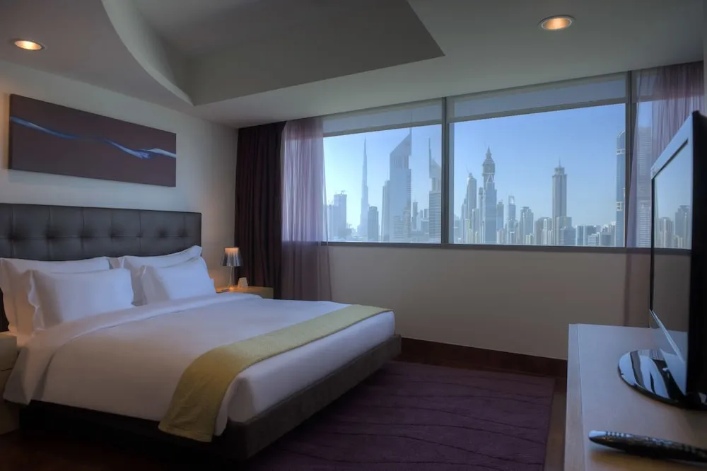 Three Bedroom Duplex Gallery Residence with Private Jacuzzi