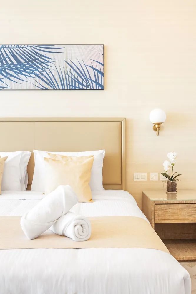 Deluxe Studio Suite with Sea View