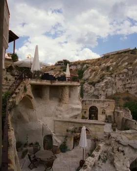 Potamia Cave Suites