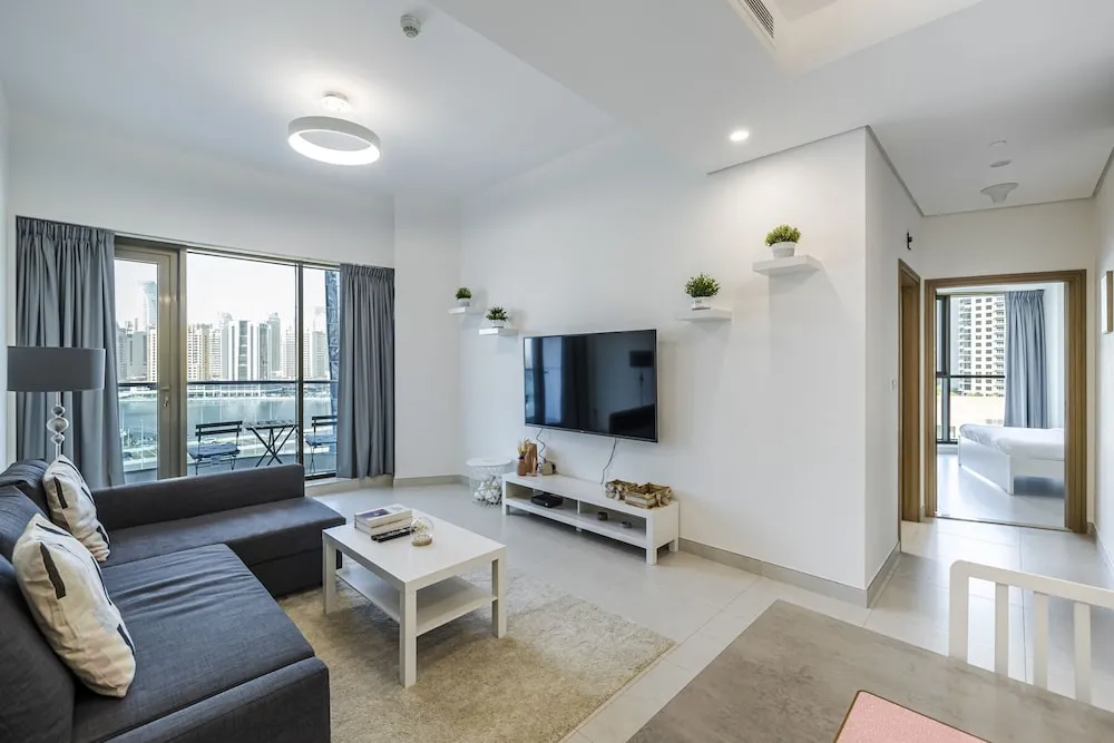 Elite Apart Daire, 1 Yatak Odası, Veranda, Kanal Manzaralı