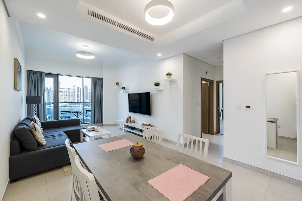 Elite Apart Daire, 1 Yatak Odası, Veranda, Kanal Manzaralı