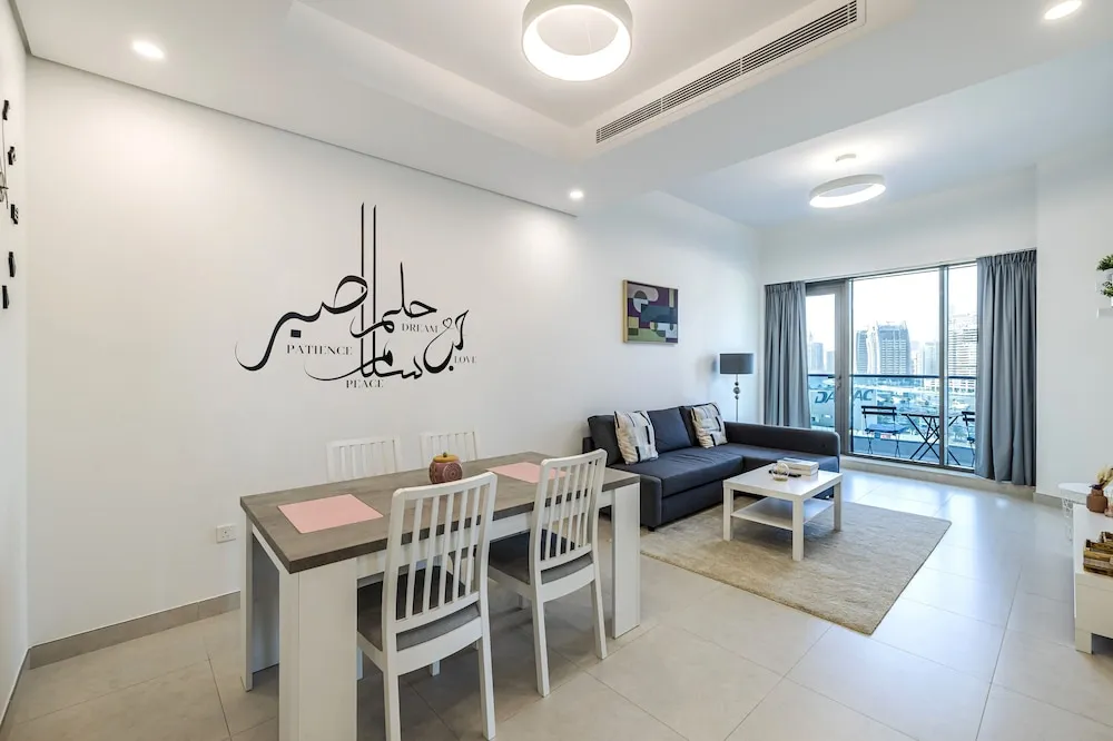 Elite Apart Daire, 1 Yatak Odası, Veranda, Kanal Manzaralı