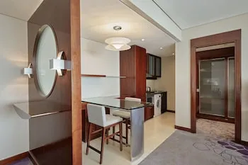 Rose Rayhaan by Rotana